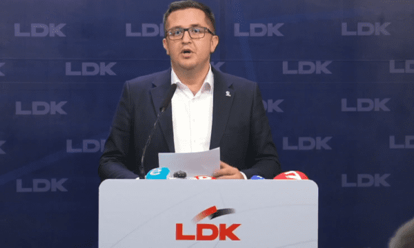 Mustafa: VV-ja ka kontaktuar deputetë tanë, kishte tendenca për kërcënime e shantazhe