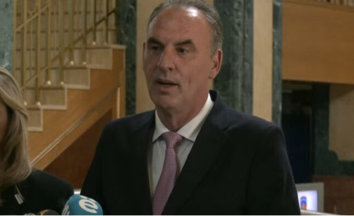 Limaj pas ndërprerjes së seancës: Ishte absurde, vendi ka nevojë për institucione