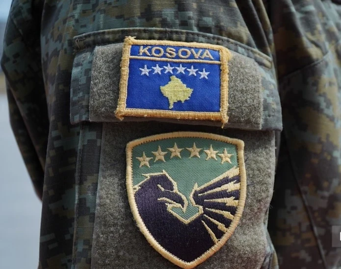 Vazhdojnë kërkimet për të riun që e zuri dheu në Shqipëri, ndihmon ushtria e Kosovës
