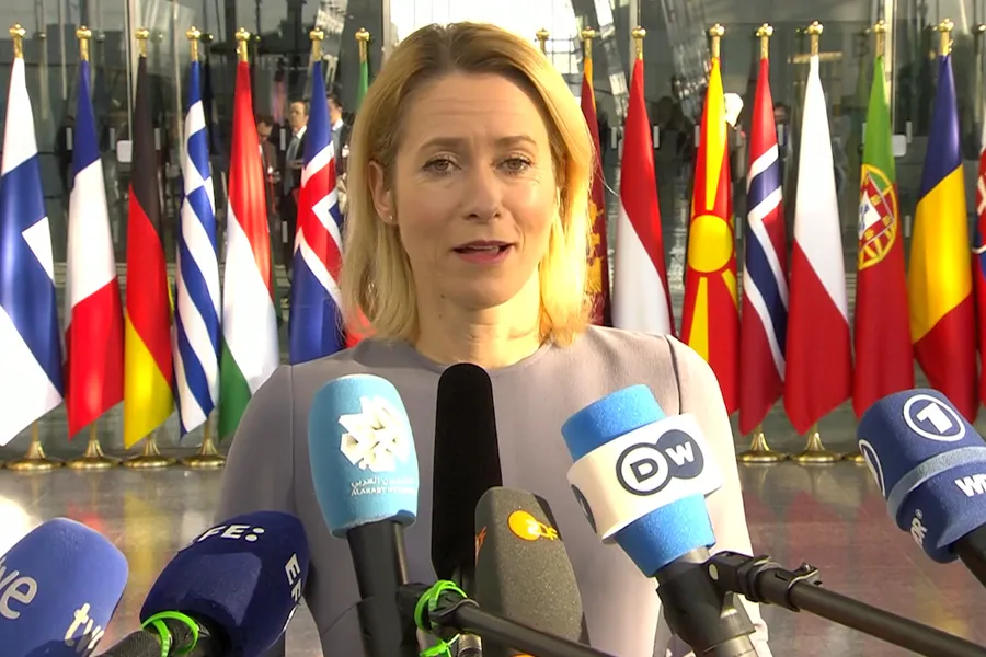 Kallas nga Tirana: Presim normalizim të marrëdhënieve Kosovë-Serbi