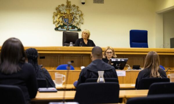 Gënjeu për orientim seksual – Shqiptarit i dështon përpjekja për të marrë azil në Britani të Madhe