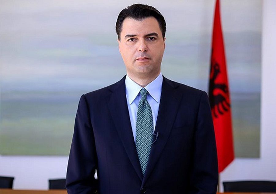 Lulzim Basha mbetet jashtë Kuvendit