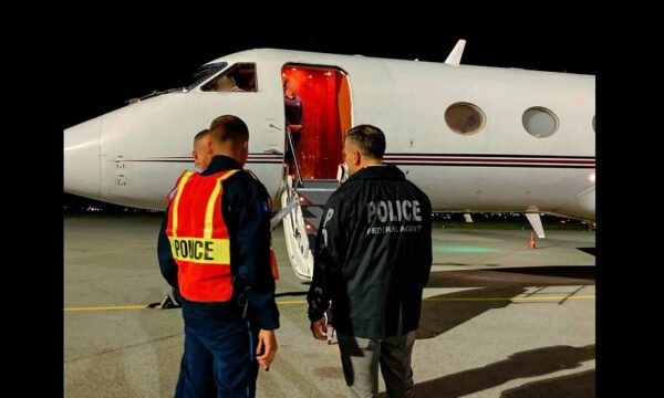 Operacion i përbashkët ShBA–Kosovë, kryhet me sukses një fluturim për deportimin e migrantëve