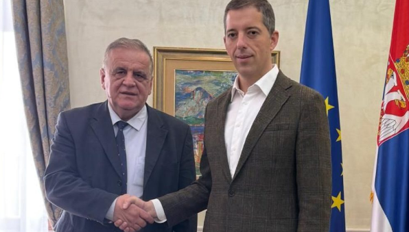 Takimi me Gjuriqin, Spahiu: Flamurin e kam pasur të vendosur në xhaketë