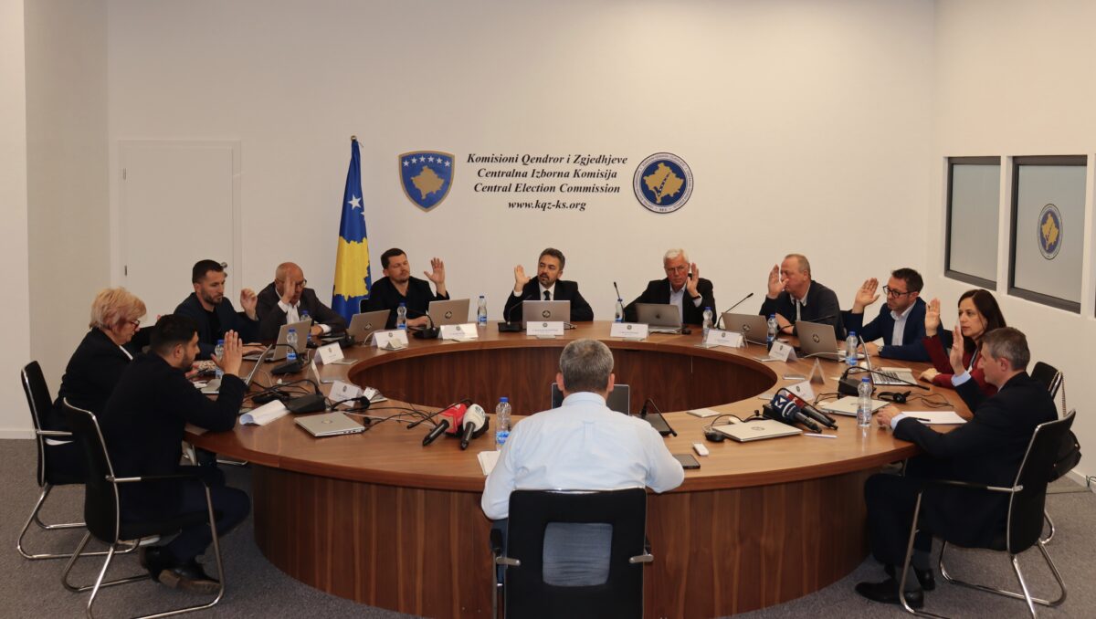 KQZ merr vendim për ndalimin e mjeteve ndaj partive që PZAP-i ka shqiptuar gjoba
