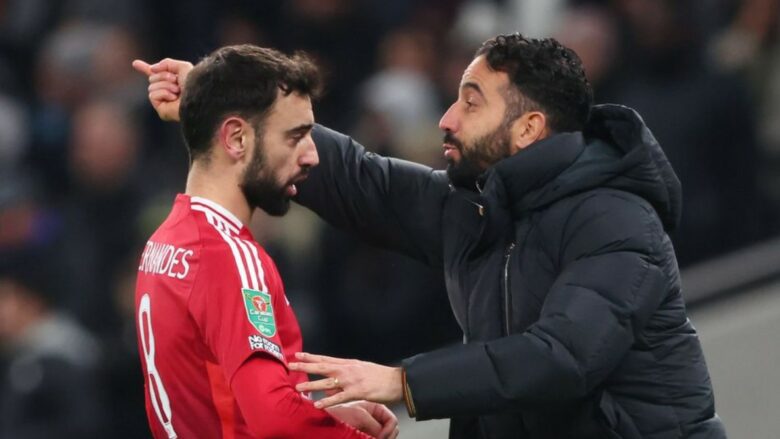 Amorim shuan të gjithë zërat: Bruno Fernandes dëshiron të qëndrojë