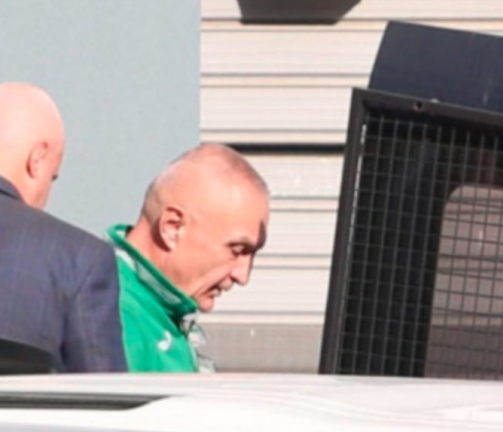 Ilir Meta voton nga burgu: Ditë historike për Shqipërinë