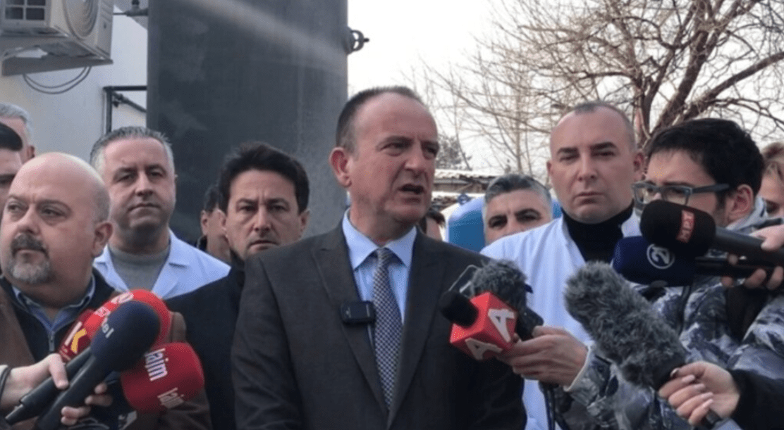 Partia e Arben Taravarit braktis qeverinë e Maqedonisë së Veriut