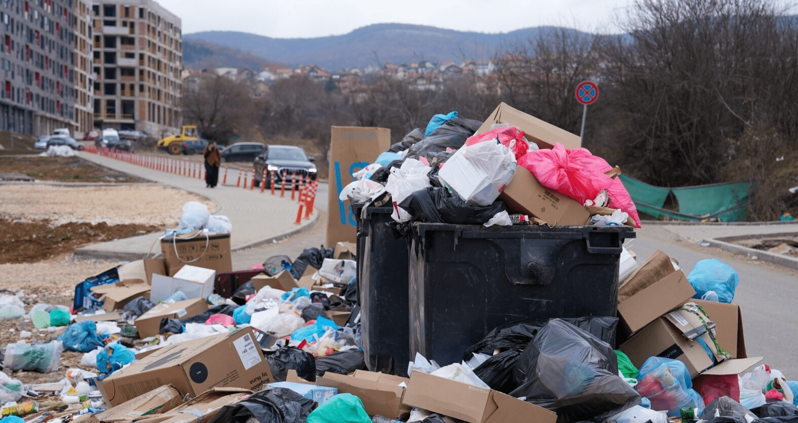 Komuna e Prishtinës vazhdon largimin e mbeturinave, Rama: Sabotazha nuk kalon