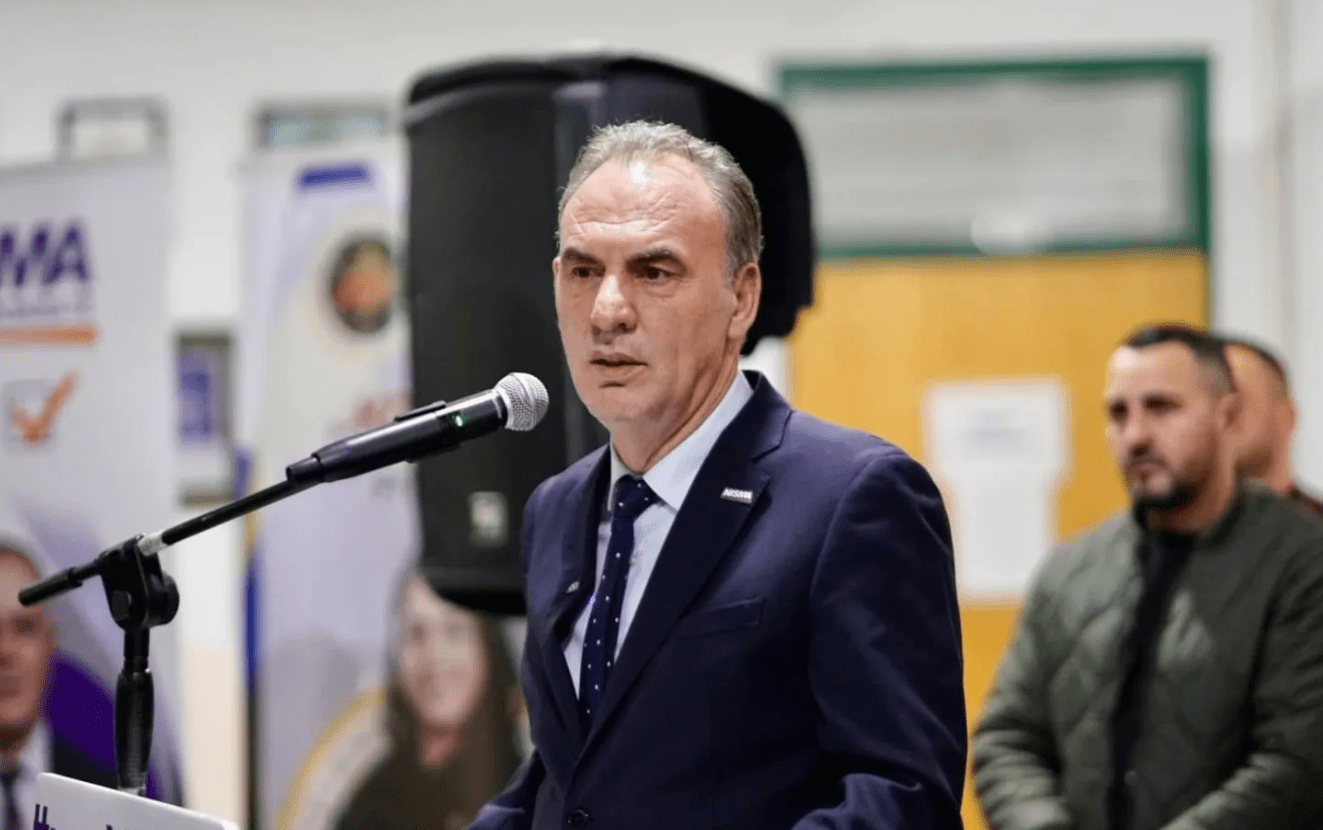 Fatmir Limaj sot mban konferencë për media, nuk dihet pse