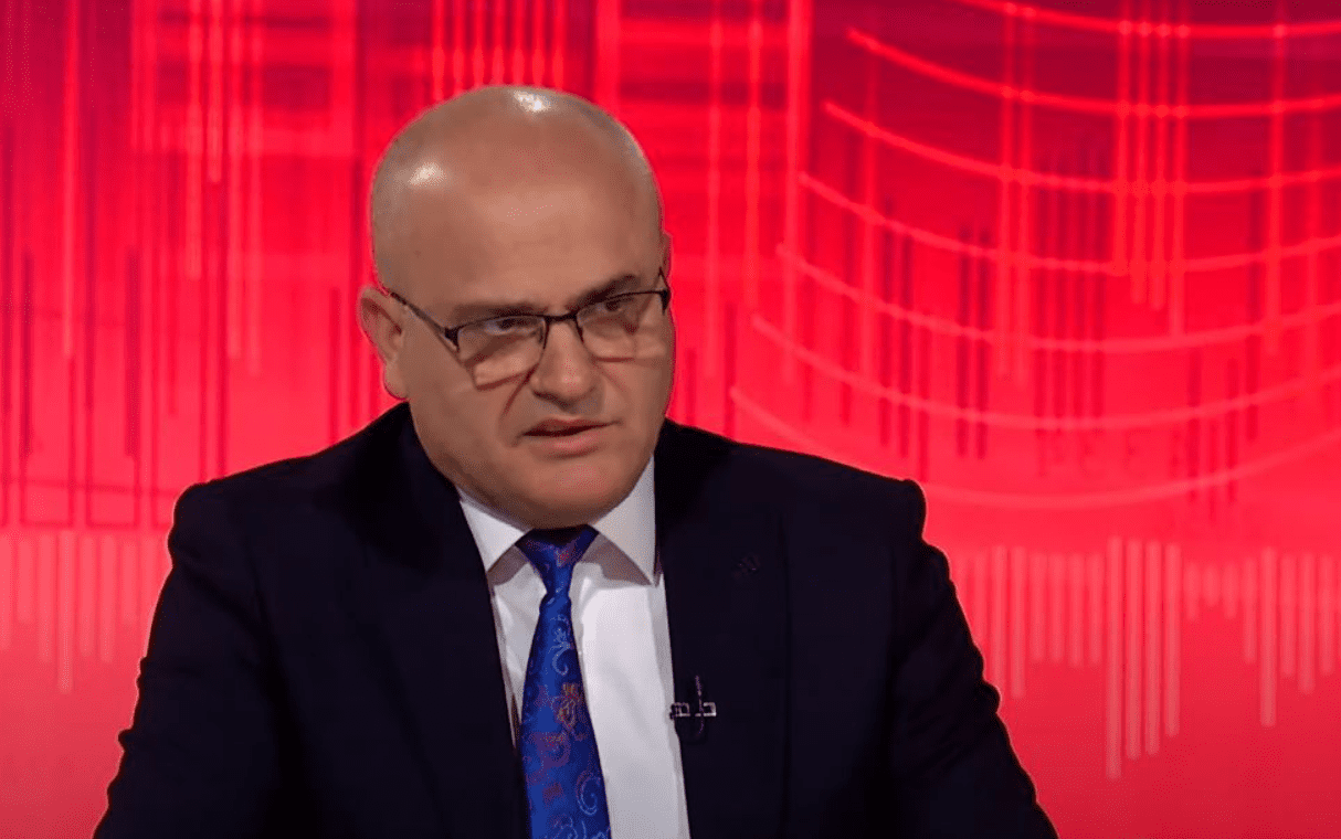Avdyli për konstituimin: Ka lëvizje pozitive nga Fatmir Limaj dhe nga deputetë të veçantë