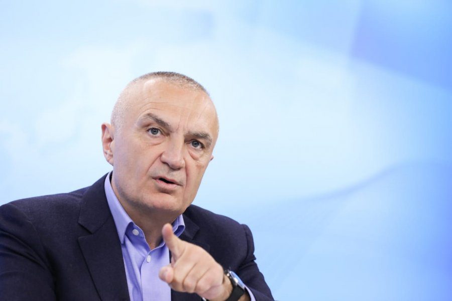 Paralajmëron Meta në bisedë telefonike me gazetarët: Në sallën e gjyqit do çmontoj çdo akuzë