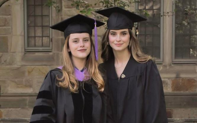 Dy motrat nga Gjilani diplomojnë në universitetin “Yale” në SHBA