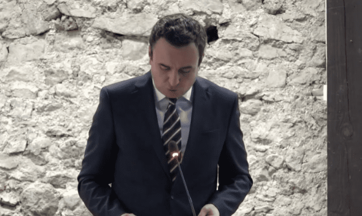 Kurti thotë se opozita janë ‘patriarkalë’ dhe ‘të prapambetur’