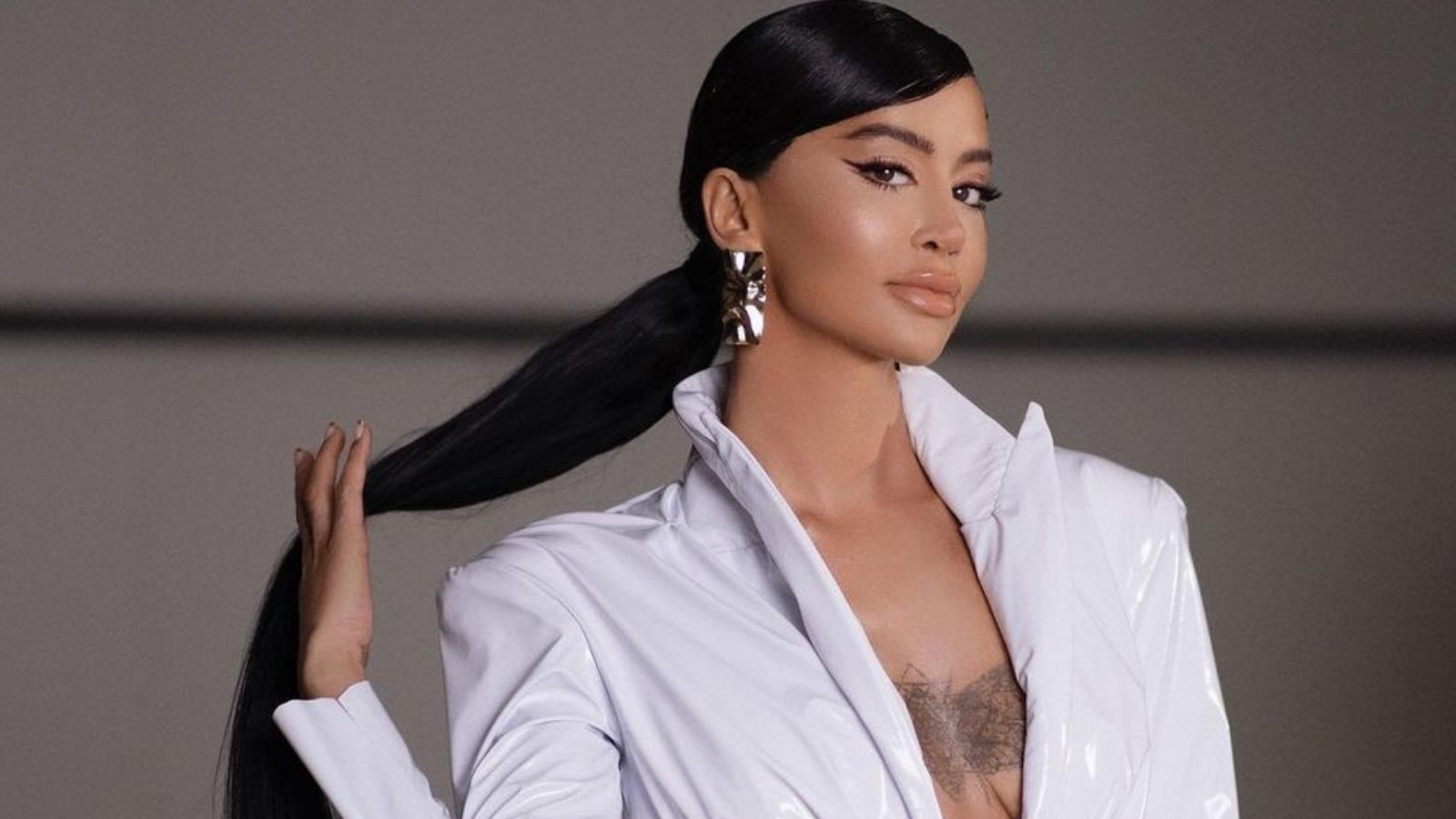 Reagon Dafina Zeqiri: Politika e Eurovisionit ta ngrit shtypjen