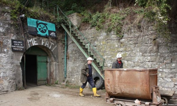 “Trepça” largon përkohësisht një punëtor për mungesë pa arsye 