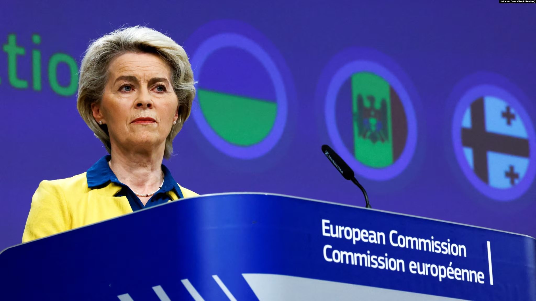 Von der Leyen reagon pas telefonatës Trump-Putin