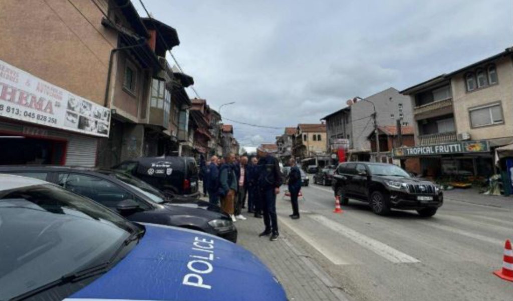 Bizneset bllokojnë rrugën edhe në Vranjevc të Prishtinës