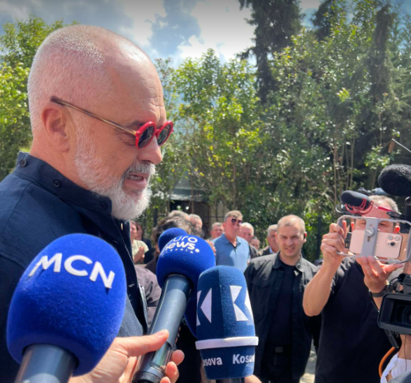 Rama: Të presim çfarë do thotë populli