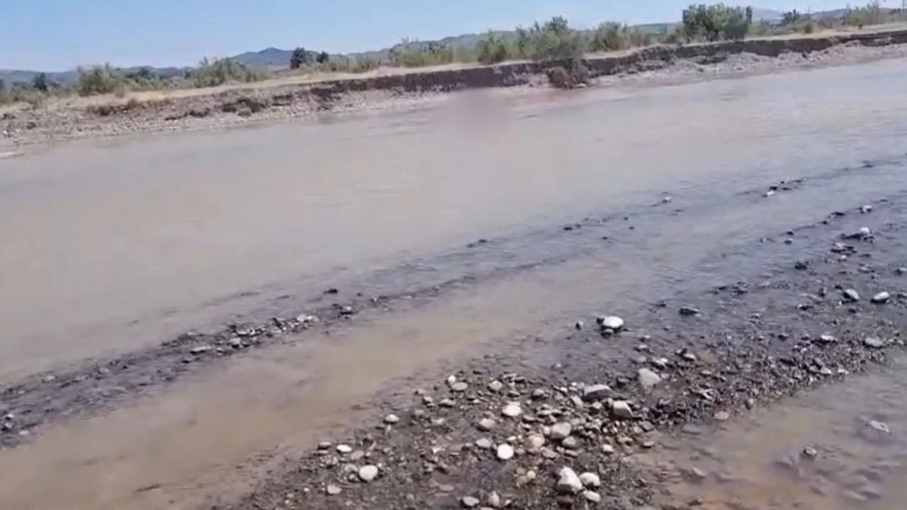 Gjendet pa shenja jete një person në lumin Shkumbin në Shqipëri