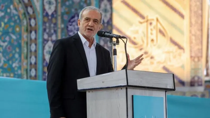 Presidenti i Iranit paralajmëron përgjigje ‘më të ashpër’ ndaj sulmeve izraelite
