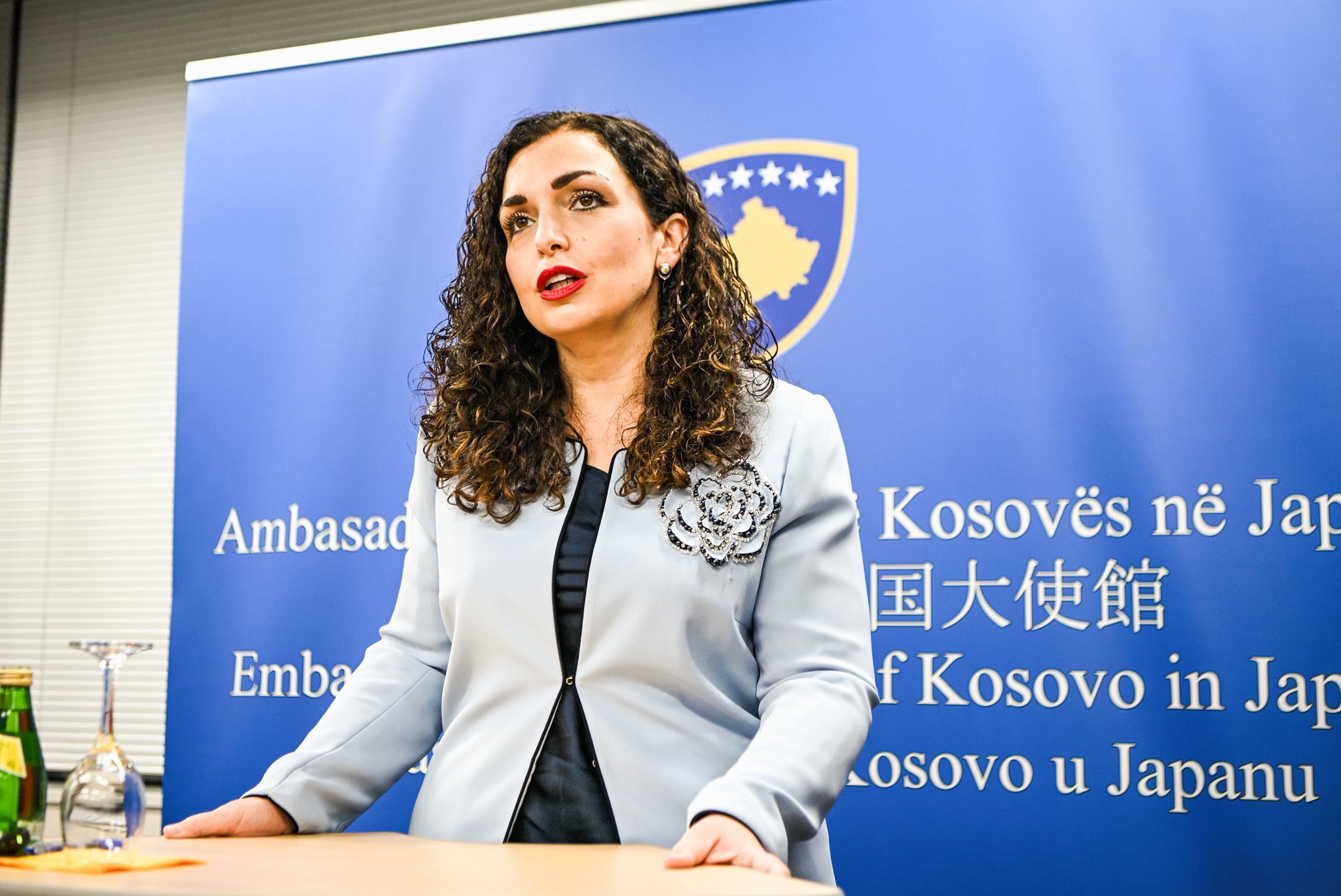 Presidentja Osmani nga Tokio uron Kosovën për Ditën e Çlirimit