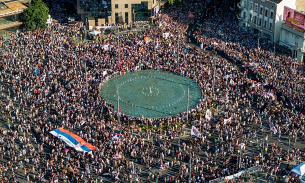 Krejt çka ndodhi mbrëmë në Beograd në përfundim të protestës së studentëve