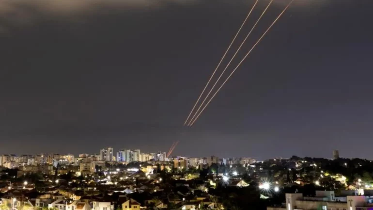 Izraeli dhe Irani vazhdojnë të ndërpresin dronët e njëri-tjetrit