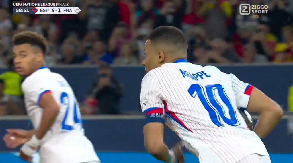 Franca bëhet e gjallë, Mbappe shënon nga penalltia