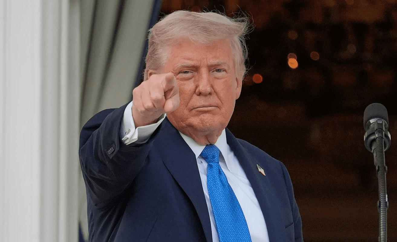Pas sulmit në Kolorado, Trump ua ndalon hyrjen në SHBA qytetarëve nga 12 shtete