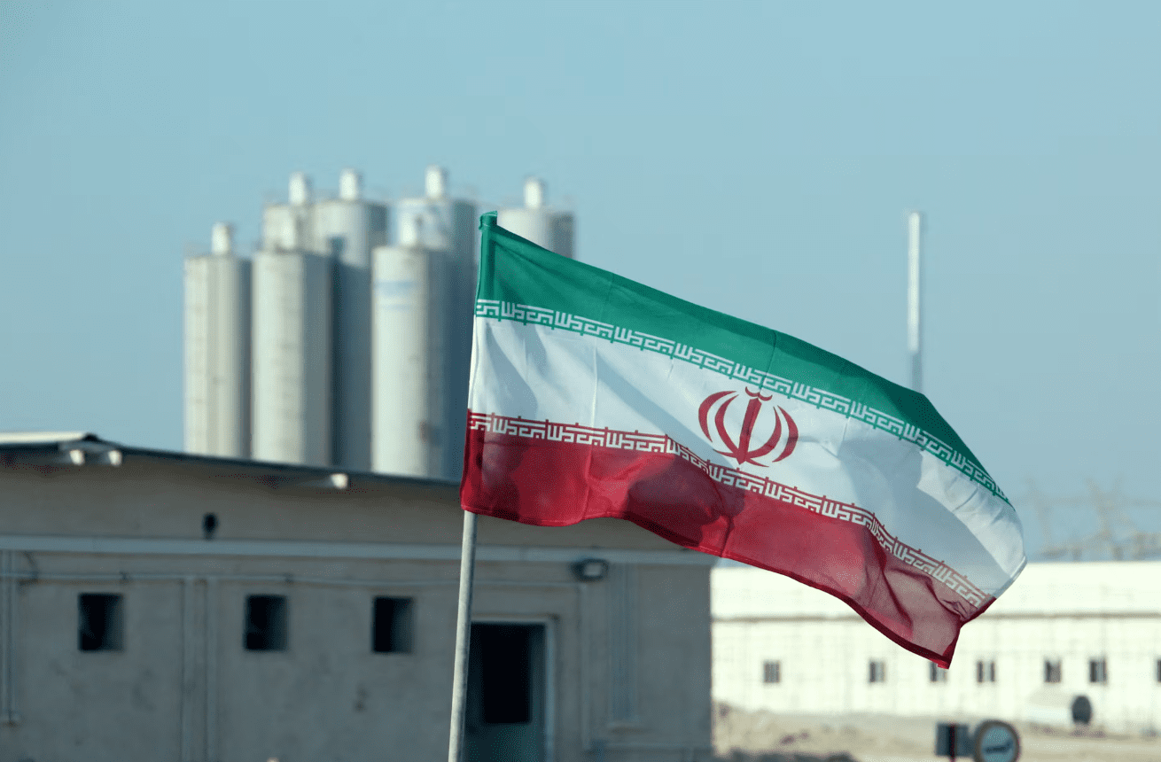Rriten tensionet me Iranin, SHBA-ja tërheq diplomatë dhe familjet e ushtarëve nga Lindja e Mesme