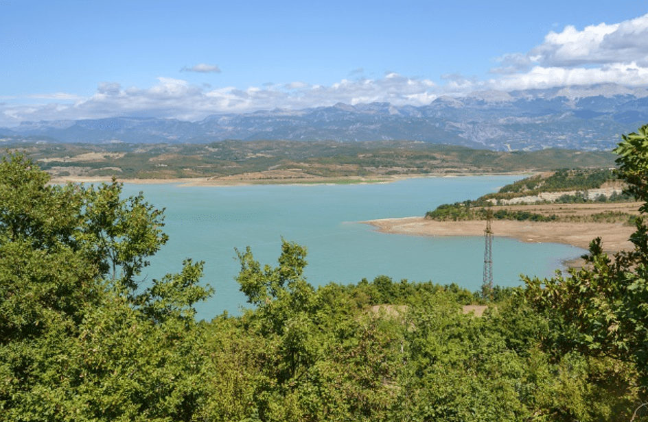Mbytet një 22-vjeçar në lumin Mat
