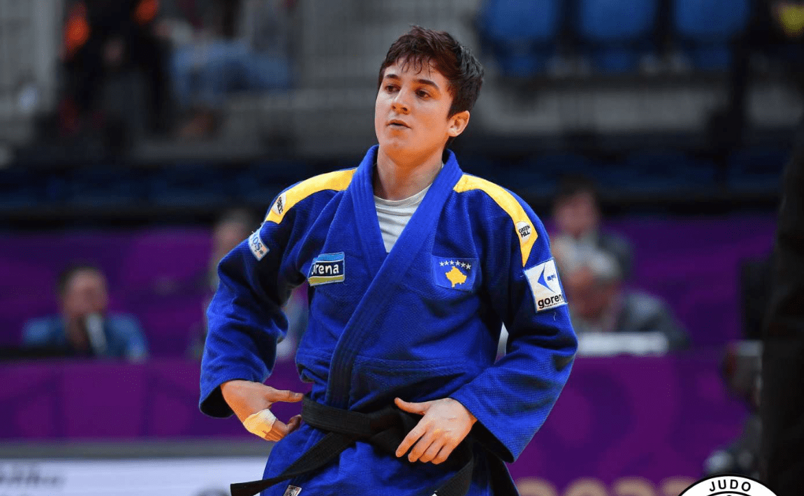 Laura Fazliu fiton medaljen e bronztë në Kampionatin Botëror