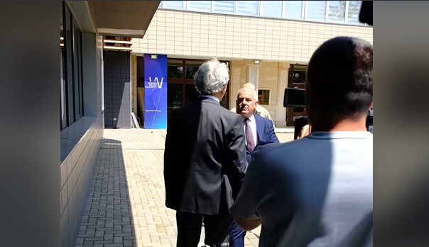 “Më erdhi keq për të” – Koci deklarohet për reagimin e Sveçlës ndaj tij