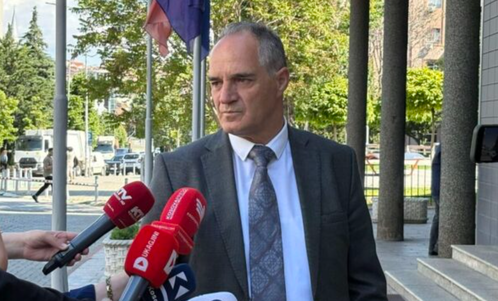 Hasani: Kurti më kërkoi ta votoj Haxhiun – E refuzova, nuk e vizitoi Gjykatën Speciale