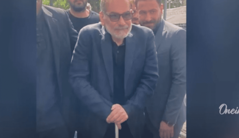 Irani dhe Izraeli raportuan vdekjen e tij, por zyrtari i lartë iranian shfaqet me bastun