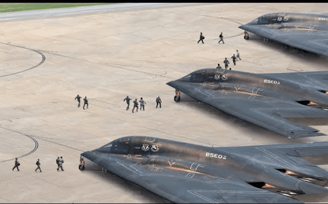 SHBA-ja vë në lëvizje bombarduesit B-2