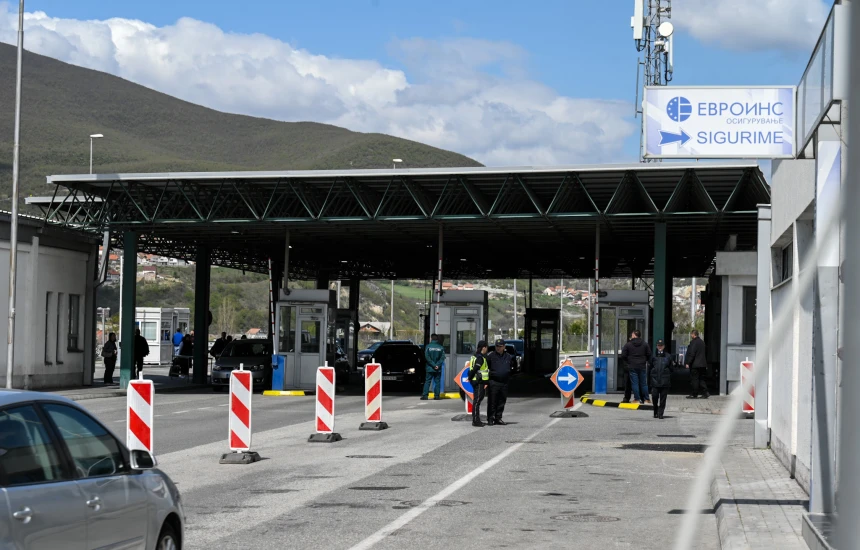 Serbia pretendon se Kosova e ka dëbuar edhe një polic serb