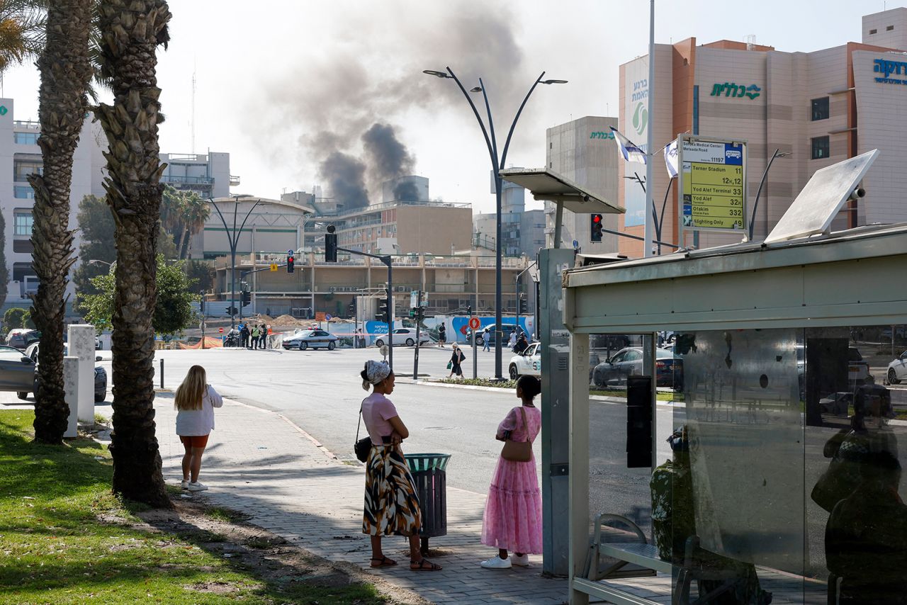 Mbi 65 të lënduar në Izrael nga sulmet e reja të Iranit