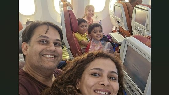 Vdiqën në përplasjen e aeroplanit në Indi – Del fotoja e fundit e familjes pesë antarëshe