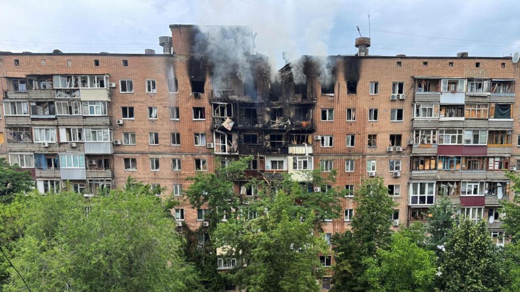 Kryebashkiaku i Kharkivit e quan sulmin e fundit “terror të hapur”