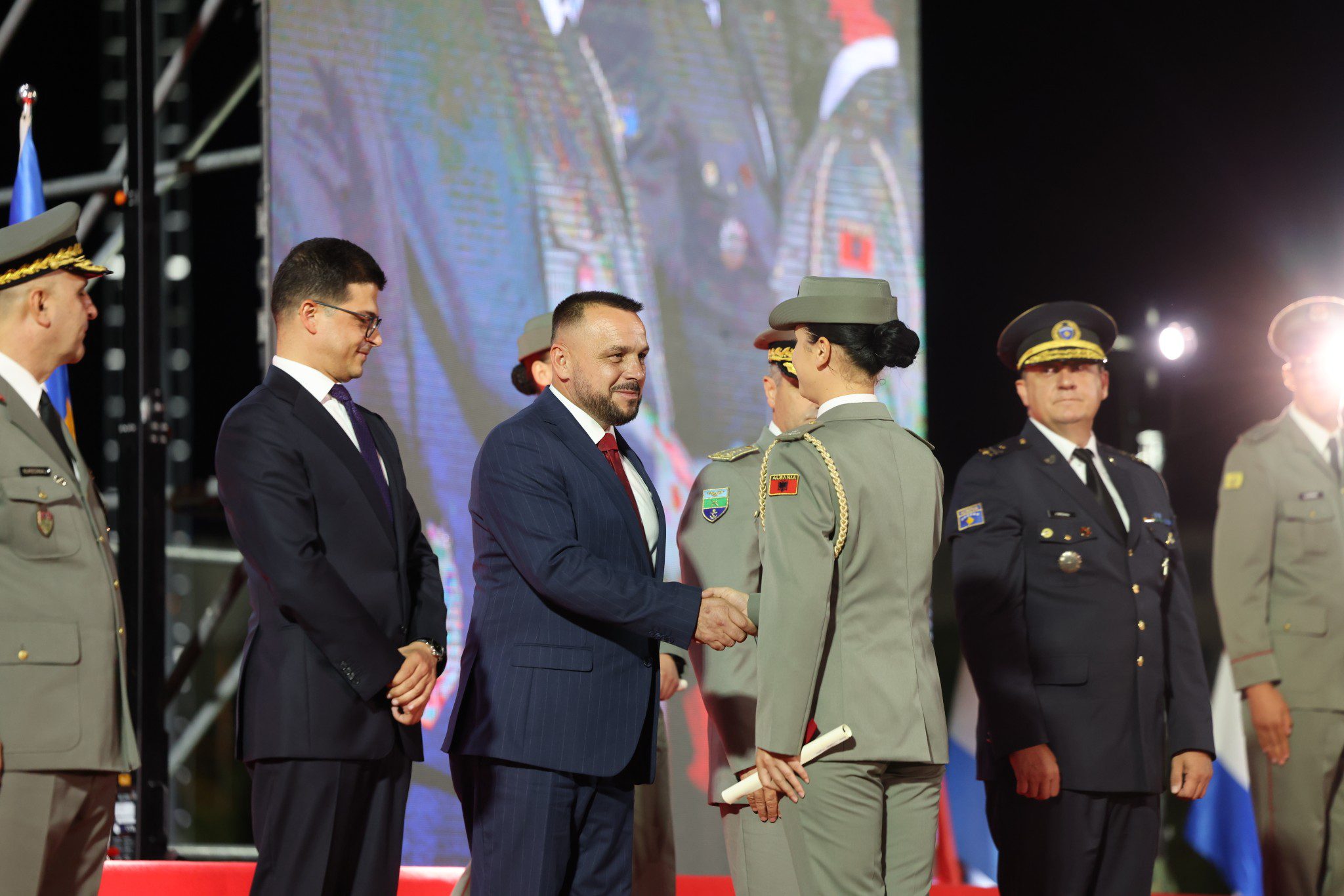 Pesë kadetë nga Kosova diplomojnë në Akademinë e Forcave të Armatosura të Shqipërisë