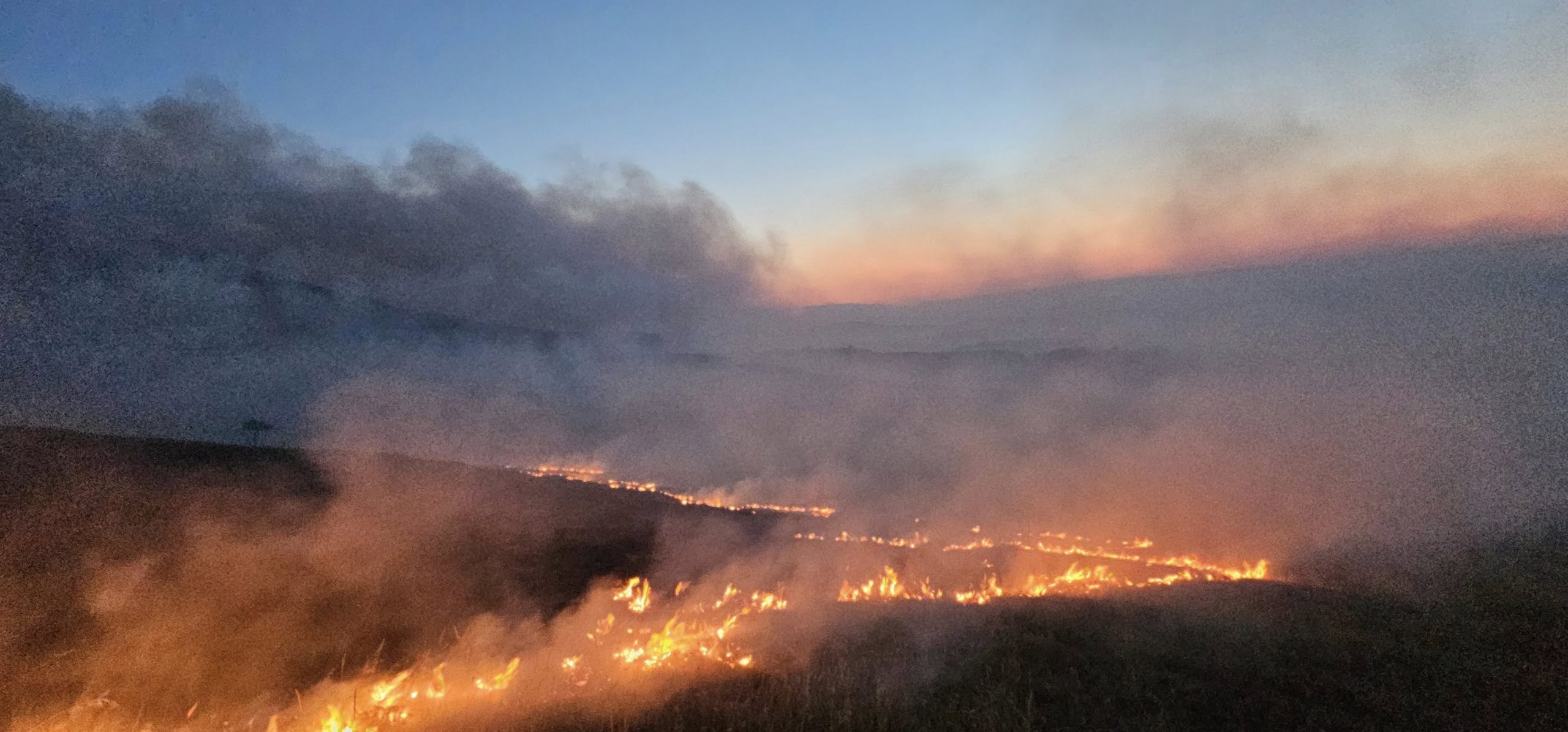 Zjarr në Golesh, asnjë ekip emergjent në vendngjarje