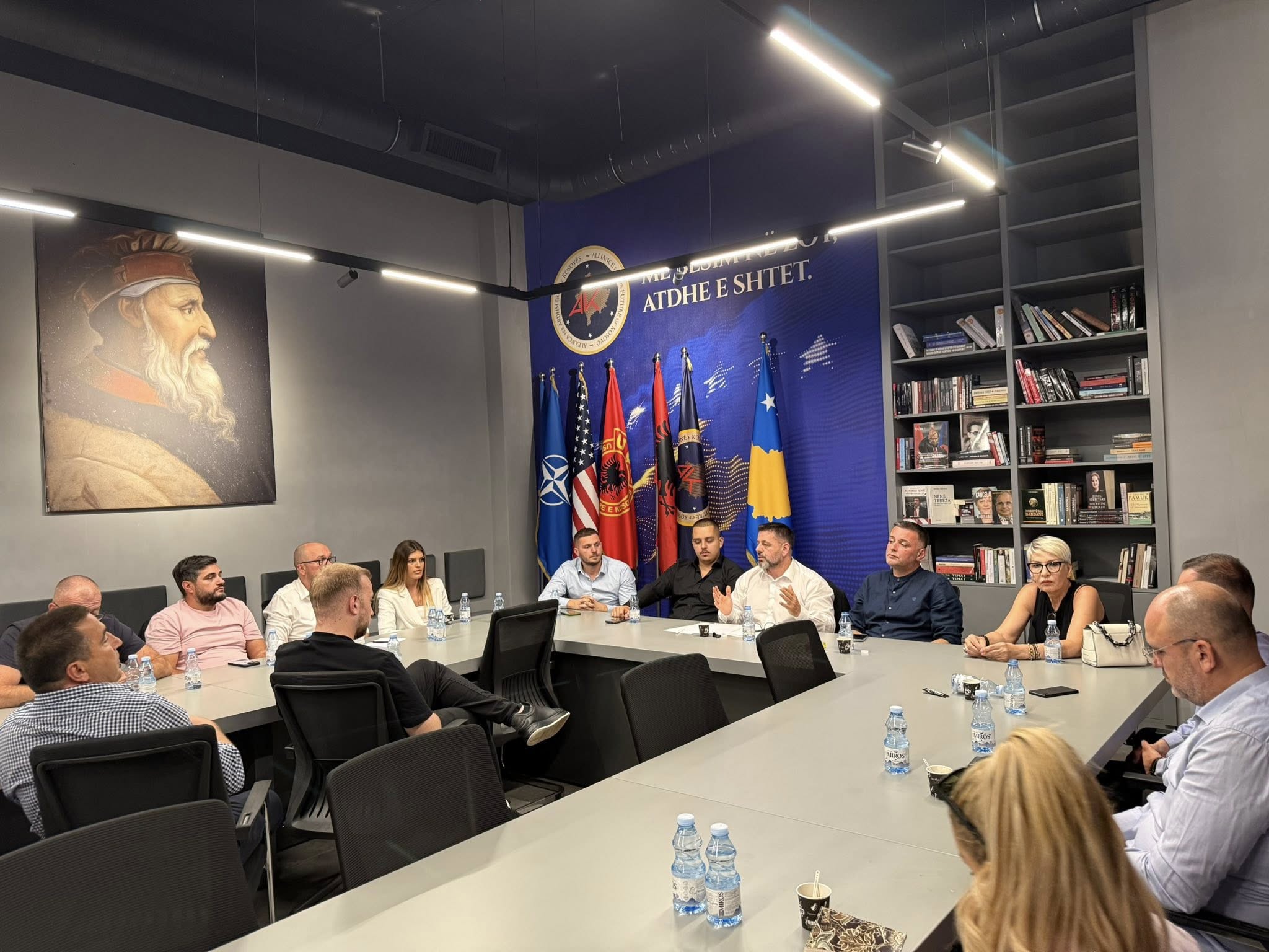 Berisha: Me kandidatët e AAK-së për Kuvendin Komunal në Prishtinë, jemi gati për punë