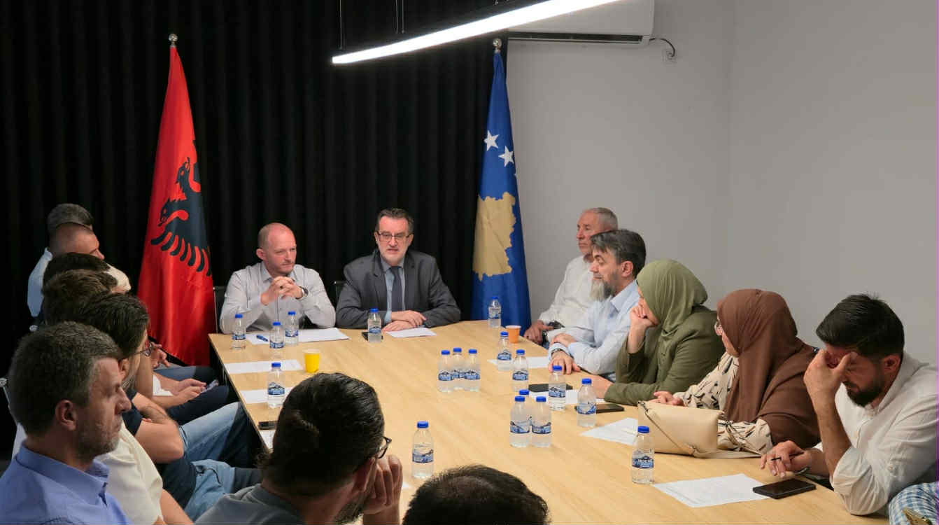 Formohet një subjekt i ri politik në Kosovë, ja kush e udhëheq