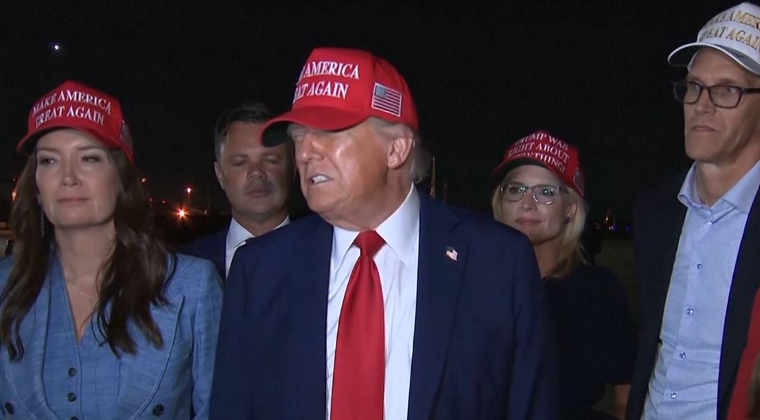 Trump paralajmëron: Nga sot, Shtëpia e Bardhë fillon t’i njoftojë vendet rreth tarifave