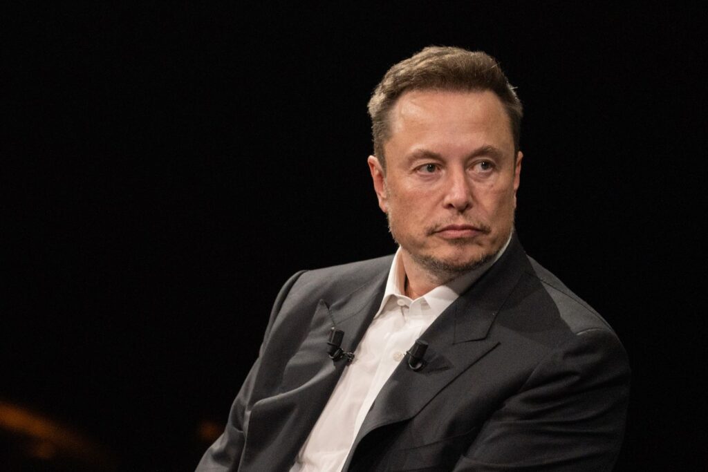 Elon Musk krijon partinë e tij – “Partia Amerikane” 