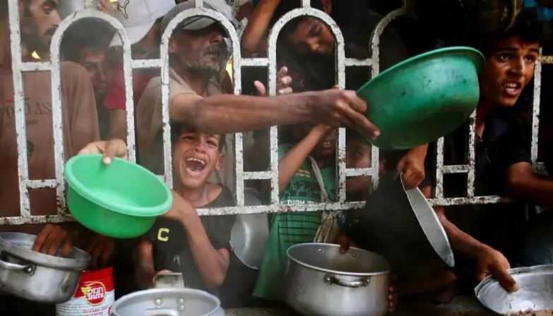 Përkeqësohet situata në Gaza, Ministria e Shëndetësisë publikon bilancin tragjik: 81 fëmijë të vdekur nga kequshqyerja