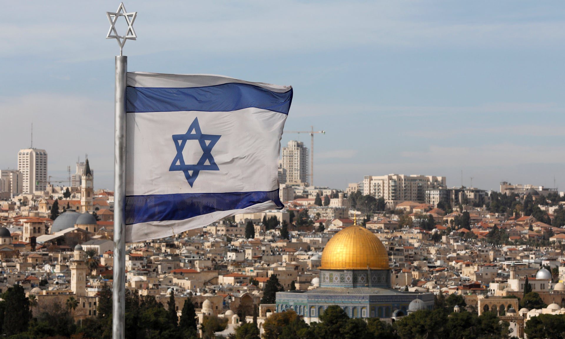 Izraeli lejon ndihmat në Gaza – “pauzë taktike” në tri zona