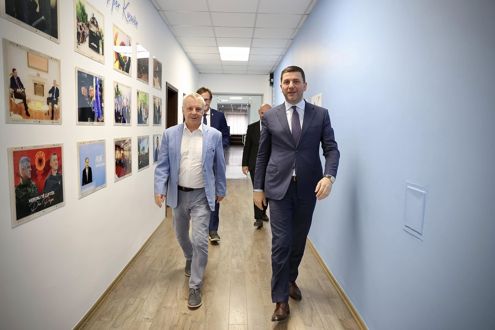 Krasniqi takon Rohden, flasin për tejkalimin bllokadës